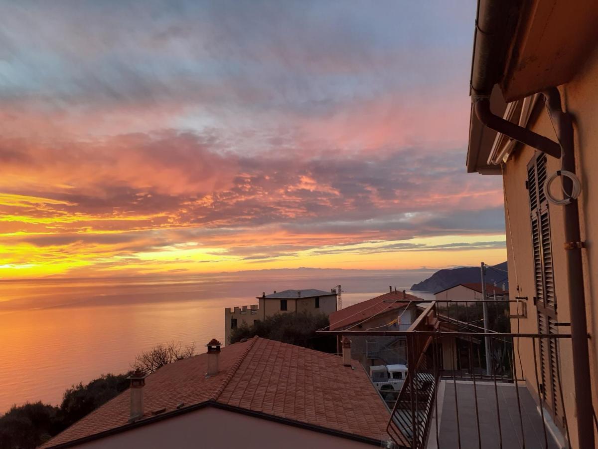 Creuza De Cinque Terre Apartment Volastra Eksteriør bilde